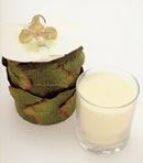 Lady Primrose Orchid Box With Candle